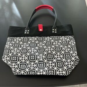 NWOT Women’s Sassy Caddy black/red/white Tote
